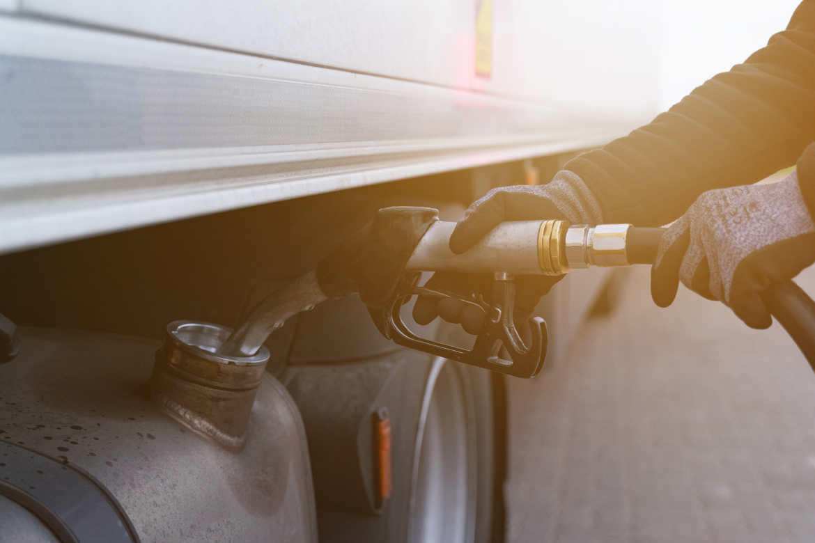 Gallup Towing 24/7 emergency fuel delivery truck in Gallup NM